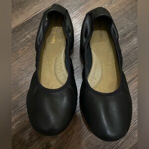 Hush Puppies Womens Chaste Ballet Flats